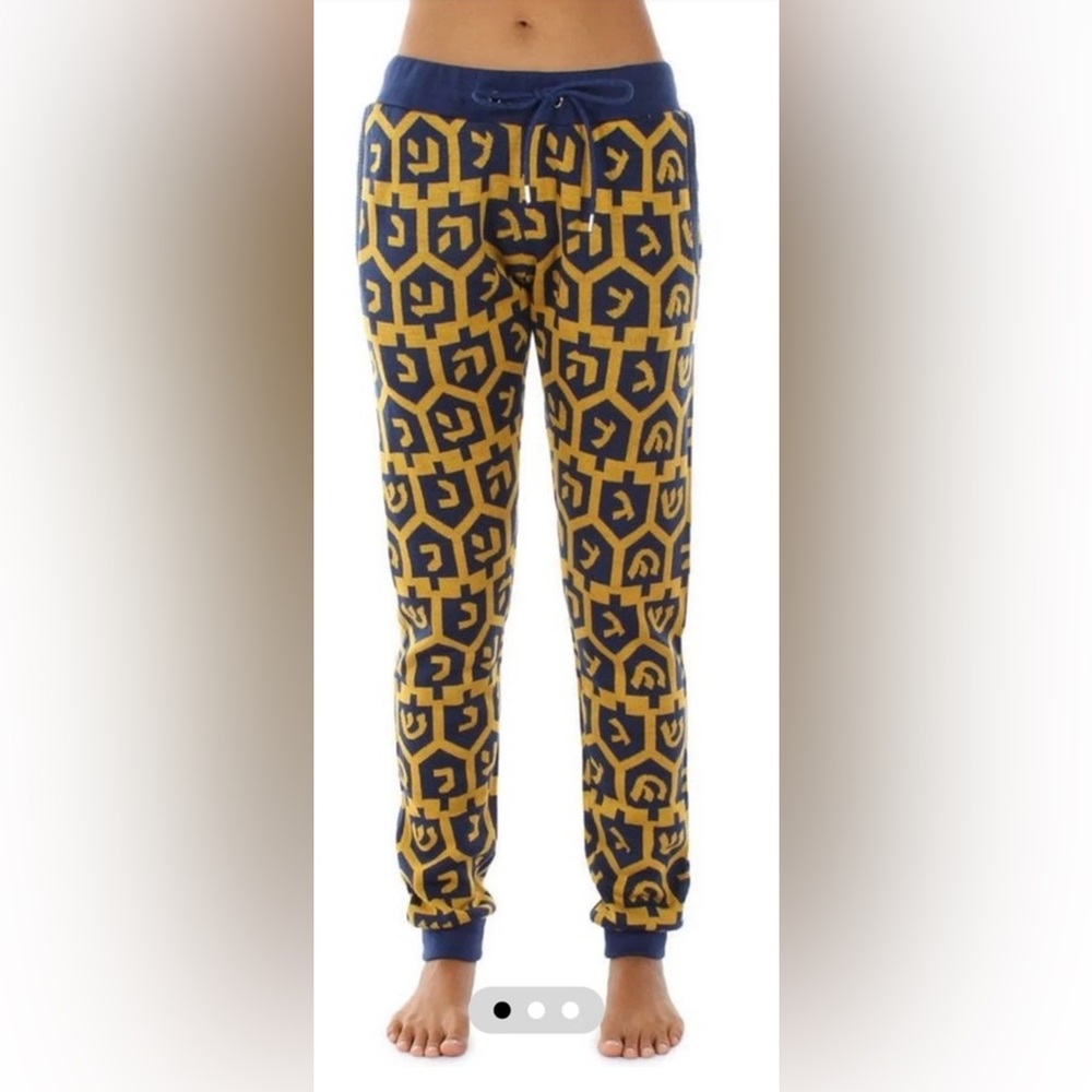 Unworn Tipsy Elves Large Dreidel joggers 💙💛 Ready for the holidays!